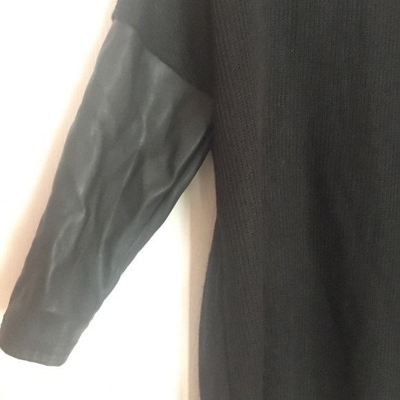 Black sheer top - Picture 2 of 3